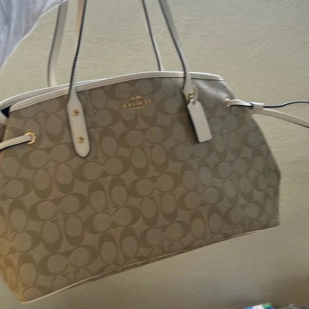 Coach Signature Drawstring Carryall Shoulder Bag F57842 TOTE BAG AUTHENTIC 100% - Picture 4 of 15